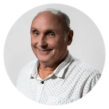 Portrait of Steve Molyneux